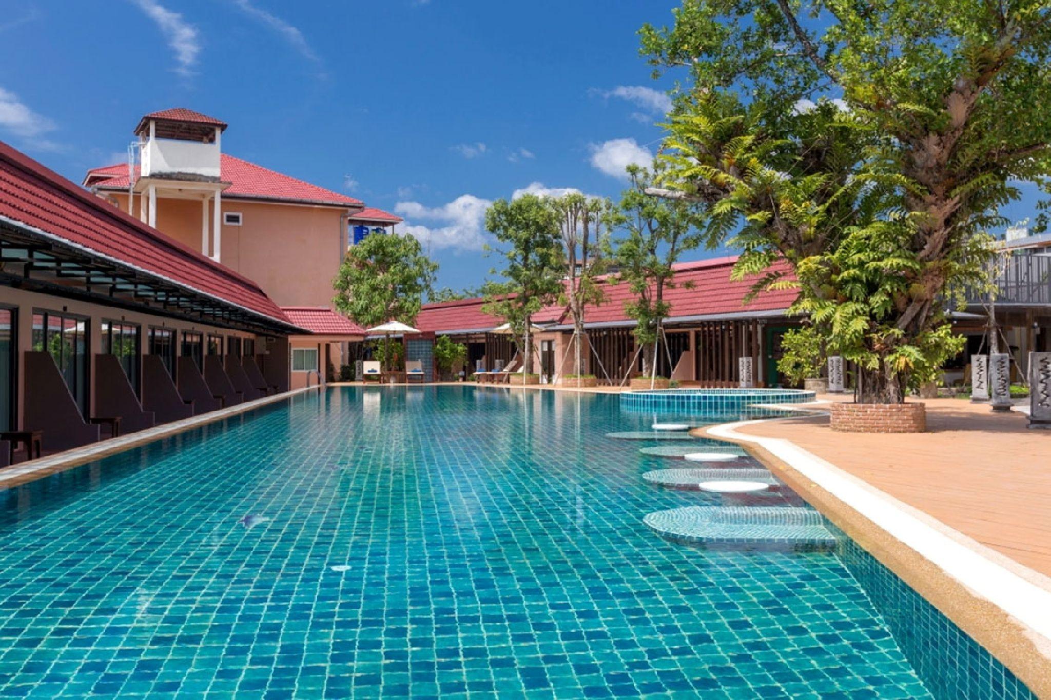 Naina Resort&Spa - SHA Extra Plus Patong Exterior foto
