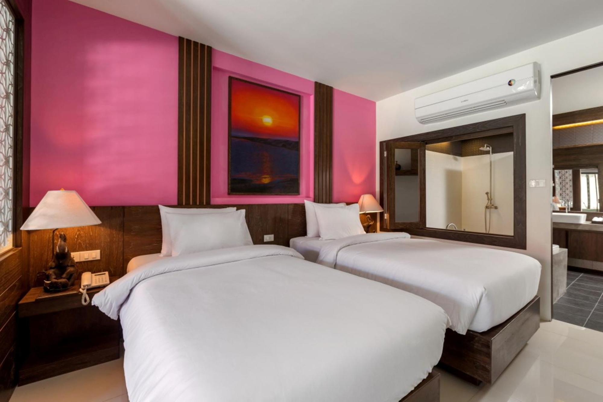 Naina Resort&Spa - SHA Extra Plus Patong Cameră foto